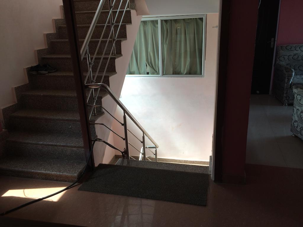 Hotel pragya international Varanasi Esterno foto